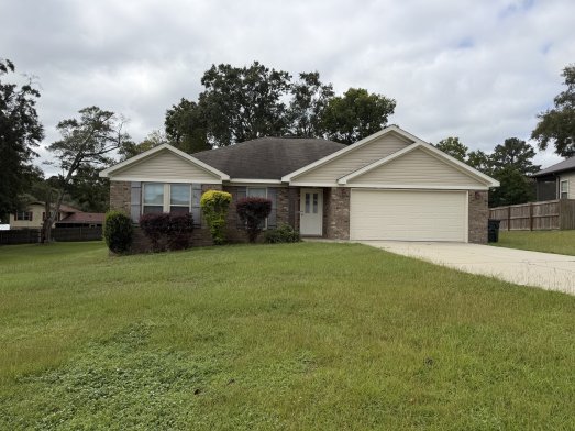 1906 Fern Drive – Dothan 36301